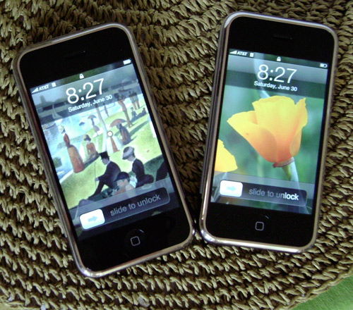 zwei iPhones