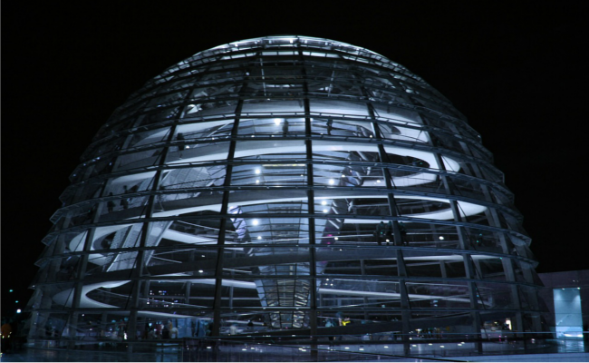 Kuppel des Reichstags (Bild:  PixelAnarchy [CC 0], via pixabay)