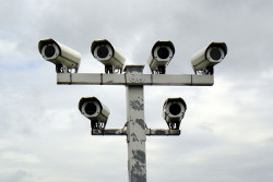 Überwachungskameras (Bild: Dirk Ingo Franke [CC BY 2.0] via flickr)