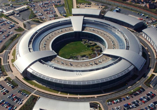 GCHQ Building at Cheltenham, Gloucestershire (adapted) (Image by Defence Images [CC BY-SA 2.0] via Flickr)