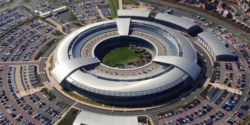 GCHQ Building at Cheltenham, Gloucestershire (adapted) (Image by Defence Images [CC BY-SA 2.0] via Flickr)