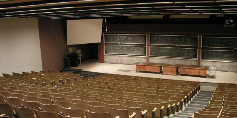 Lecture Lecture (adapted) (Image by Alan Levine [CC0 Public Domain] via Flickr)
