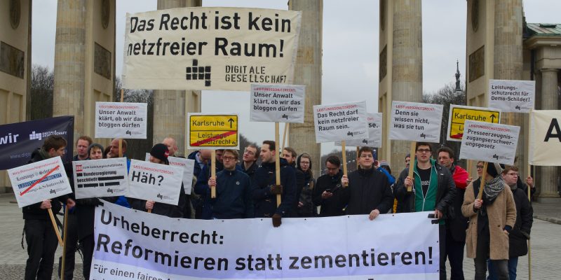 DSC_2409 (adapted) (Image by Digitale Gesellschaft [CC BY-SA 2.0] via Flickr)