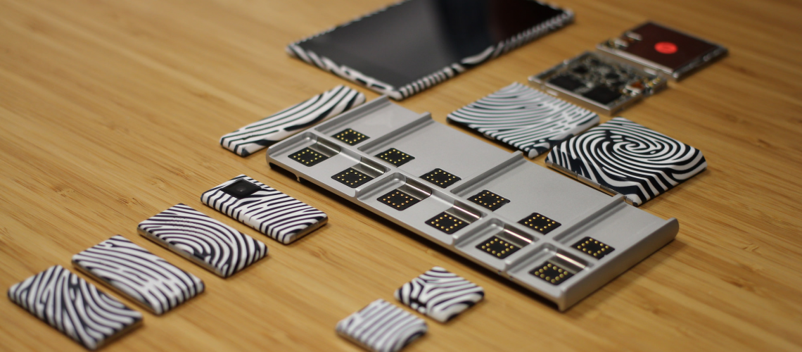 Project Ara Spiral 2 Prototype (adapted) (Image by Maurizio Pesce [CC BY 2.0] via Flickr)