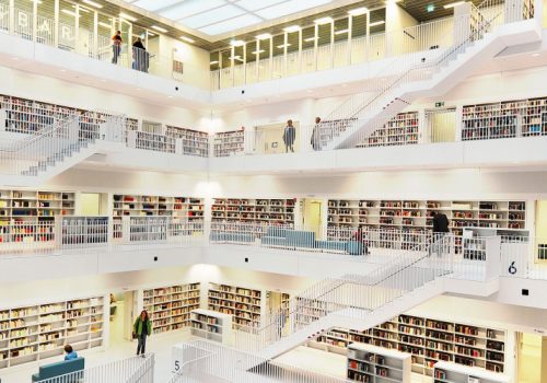 Bibliothek_Stuttgart_005 (adapted) (Image by Rob124 [CC BY 2.0] via Flickr)