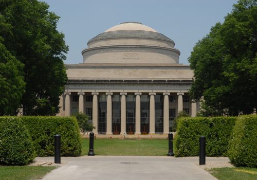 MIT (adapted) (Image by Andrew Hitchcock [CC BY 2.0] via Flickr)