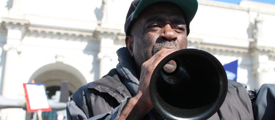 StopWatchingUs19.UnionStation.WDC.26October2013 (adapted) (Image by Elvert Barnes [CC BY-SA 2.0] via Flickr)