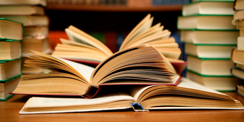 Books HD (adapted) (Image by Abhi Sharma [CC BY 2.0] via Flickr)