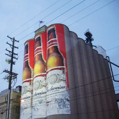 Budweiser (adapted) (Image by jmawork [CC BY 2.0] via Flickr)