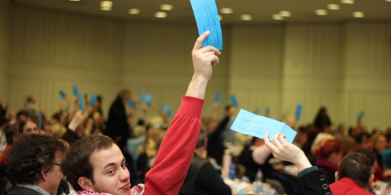 DIE LINKE. NRW. Abstimmung (adapted) (Image by DIE LINKE Nordrhein-Westfalen [CC BY-SA 2.0] via Flickr)