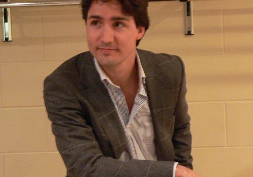 Justin Trudeau Backstage with Media (adapted) (Image by Mohammad Jangda [CC BY-SA 2.0] via Flickr)