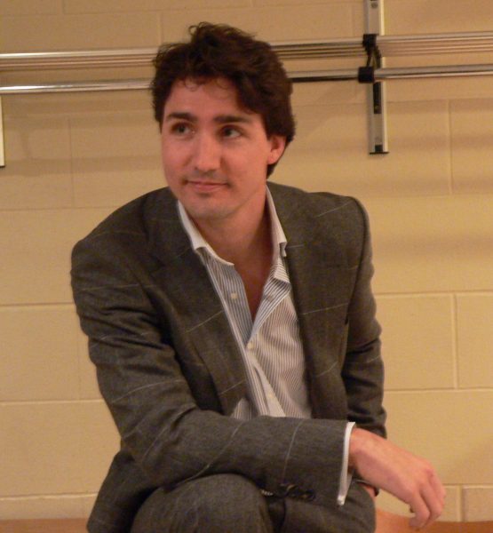 Justin Trudeau Backstage with Media (adapted) (Image by Mohammad Jangda [CC BY-SA 2.0] via Flickr)