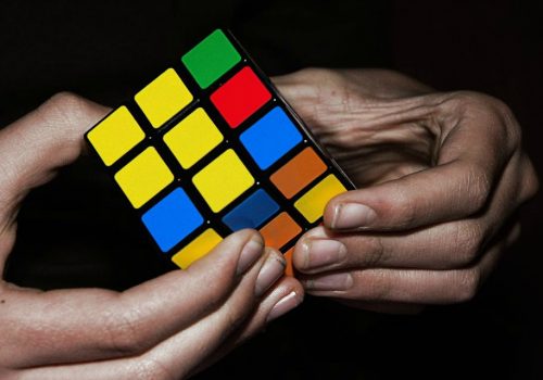 Rubik cube (adapted) (Image by theilr [CC BY-SA 2.0] via flickr)