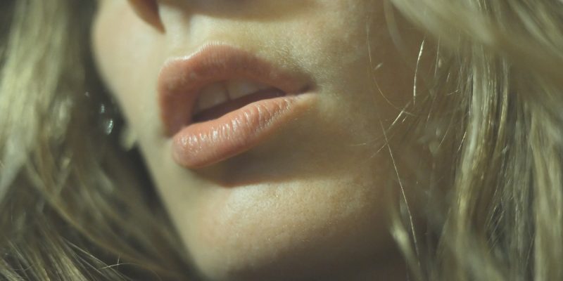 Woman (adapted) (Image by oTschOo [CC0 Public Domain] via Pixabay)