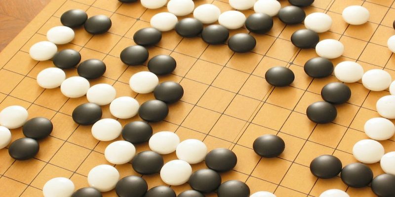 Another game of Go (adapted) (Image by Chad Miller [CC BY-SA 2.0] via flickr)