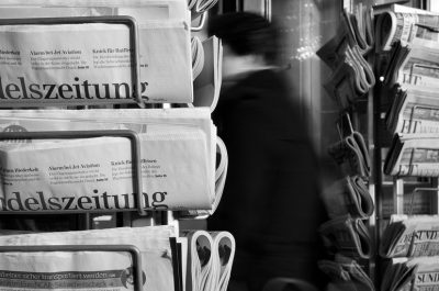 Headlines... (adapted) (Image by Thomas Leuthard [CC BY 2.0] via flickr)