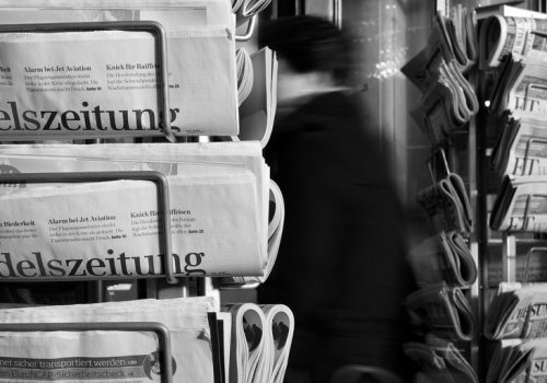 Headlines... (adapted) (Image by Thomas Leuthard [CC BY 2.0] via flickr)