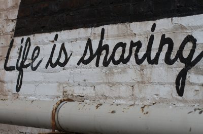 Life is Sharing (adapted) (Image by Alan Levine [CC BY 2.0] via Flickr)