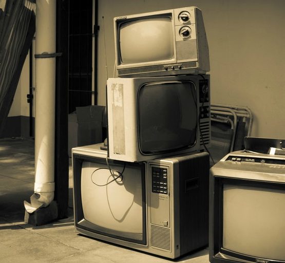 old tv stuff (adapted) (Image by Gustavo Devito [CC BY 2.0] via flickr)