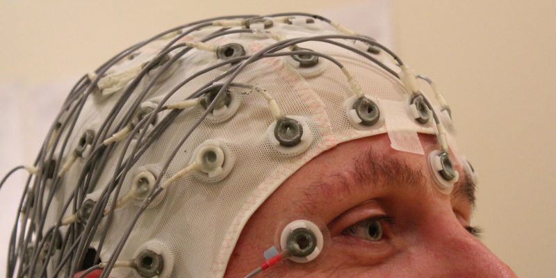 Volunteer Duty Psychology Testing (adapted) (Image by Tim Sheerman-Chase [CC BY 2.0] via flickr)