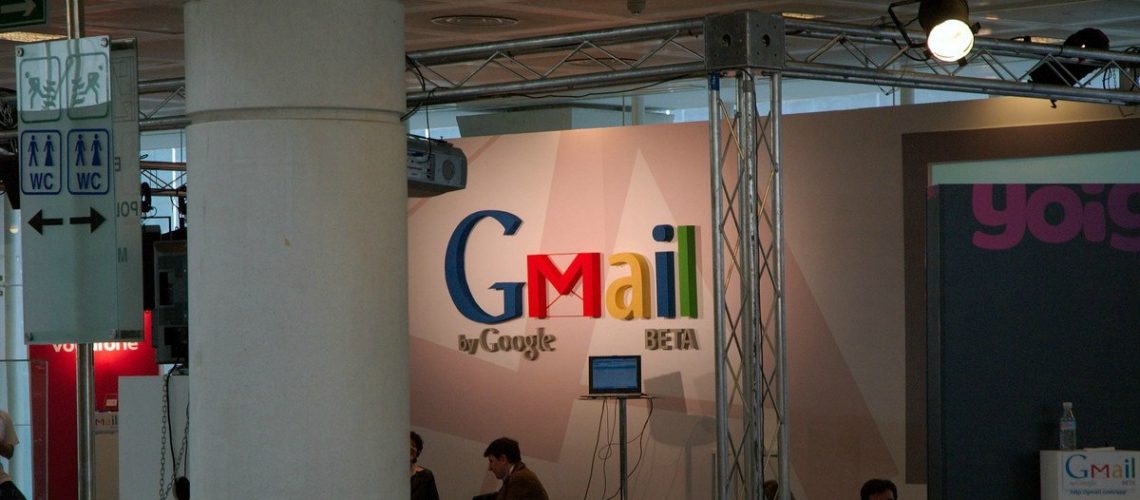 Gmail en OME (adapted) (Image by Mario Antonio Pena Zapatería [CC BY-SA 2.0] via Flickr)