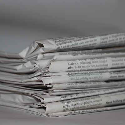 Nachrichten (adapted) (Image by hzv_westfalen_de [CC0 Public Domain] via Pixabay)