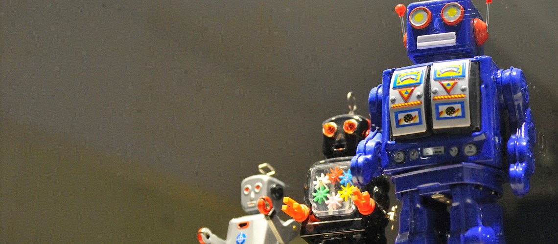 Robot (Image by Rog01 [CC BY-SA 2.0] via Flickr)