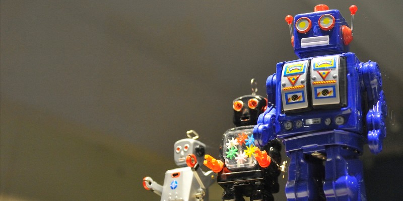 Robot (Image by Rog01 [CC BY-SA 2.0] via Flickr)