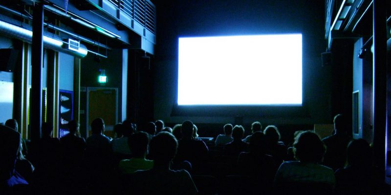 Watching a blank screen (adapted) (Image by Kenneth Lu [CC BY 2.0] via flickr)