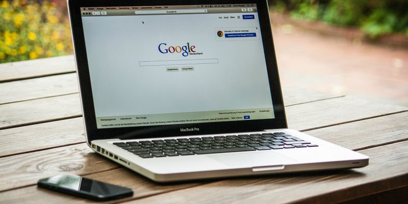 mac (image by ChristianHoppe[CC BY 1.0] via Pixabay