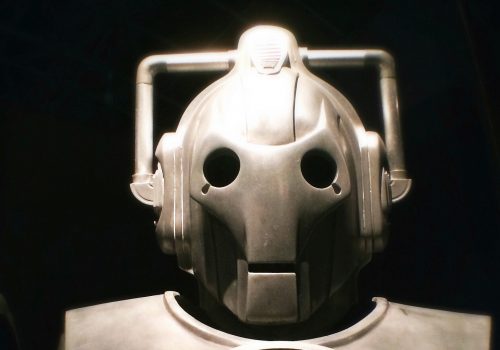 Dr Who Cybermen (adapted) (Image by Chad Kainz [CC BY 2.0] via flickr)