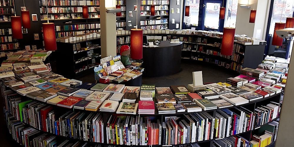 Buch, Bücher, Bücherei, Buchladen, Buchhandlung, Bücherregal, Geschäft, Schrank