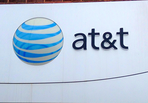 AT&T, ATandT Sign, 9/2014, pic by Mike Mozart of TheToyChannel and JeepersMedia on YouTube (adapted) (Image by Mike Mozart [CC BY 2.0] via Flickr)