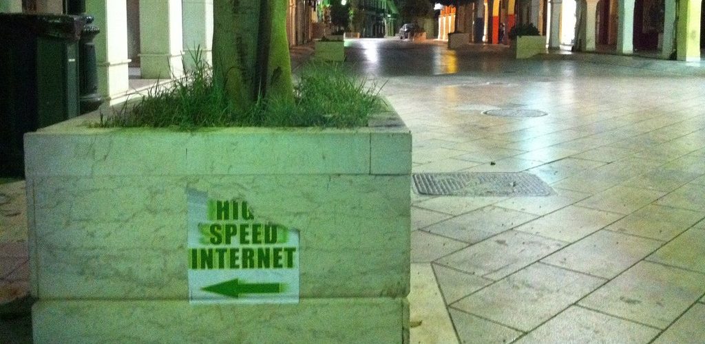 High Speed Internet (adapted) (Image by ReindeR Rustema [CC BY SA 2.0], via flickr)