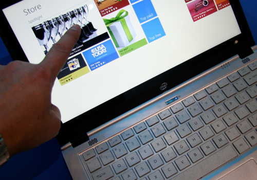 Online Shopping with Touchscreen Ultrabook (adapted) (Image by Intel Free Press [CC BY 2.0] via Flickr)