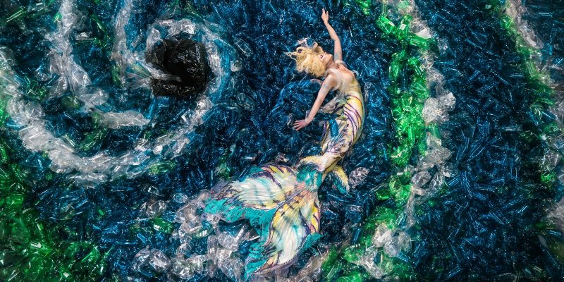 VonWong_PlasticMermaid-4_Plastic_Drain (adapted) (Image by Benjamin Von Wong)