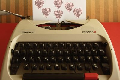 typewriter love (adapted) (Image by Asja Boroš [CC BY 20] via flickr)