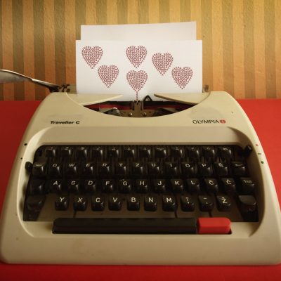 typewriter love (adapted) (Image by Asja Boroš [CC BY 20] via flickr)