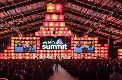 DAY THREE OF THE WEB SUMMIT [DUBLIN 2015]-109985 (adapted) (Image by William Murphy) (CC BY-SA 2.0) via flickr