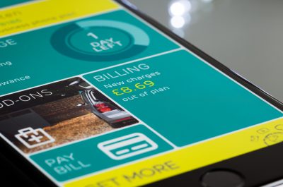 App (adapted) (Image by Torsten Dettlaff) (CC0 Public Domain) via pexels