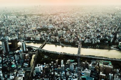 Tokyo(adapted) (Image by Louis Kang [CC0 Public Domain] via Pixabay)