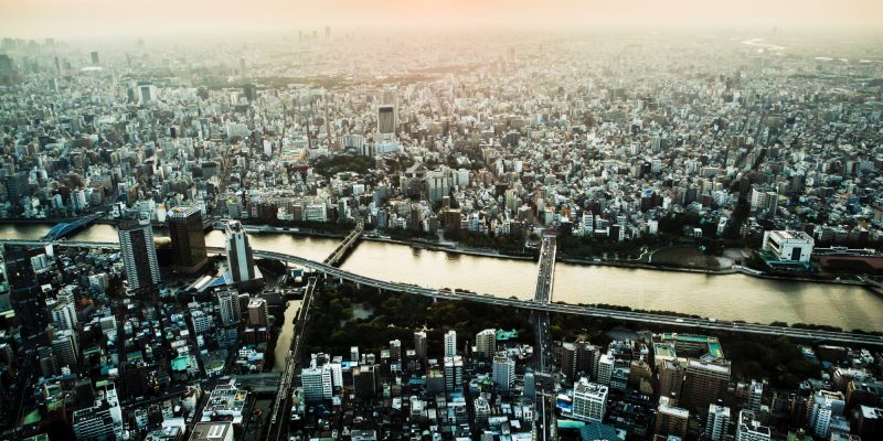 Tokyo(adapted) (Image by Louis Kang [CC0 Public Domain] via Pixabay)