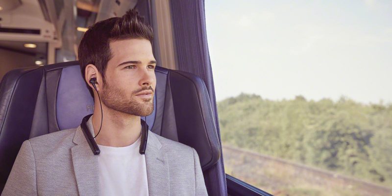 Sony-WI-1000X-Noise-Canceling-Lifestylebild