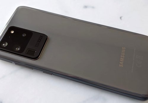 Titelbild Rückseite des Samsung Galaxy S20 Ultra 5G / Bild von Moritz Stoll