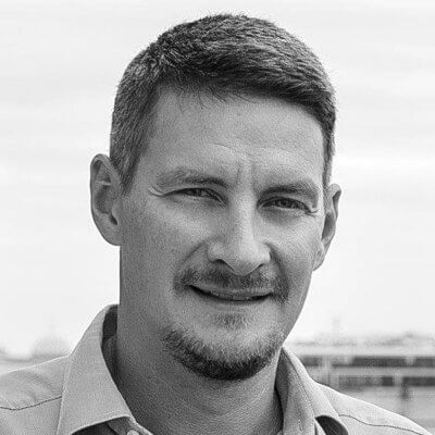 Poträt-Foto Christian Sauer TuT