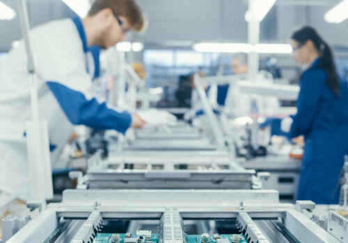 Bild einer Chipfabrik, deren Beschaffenheit einer der Gründe für den Chipmangel ist