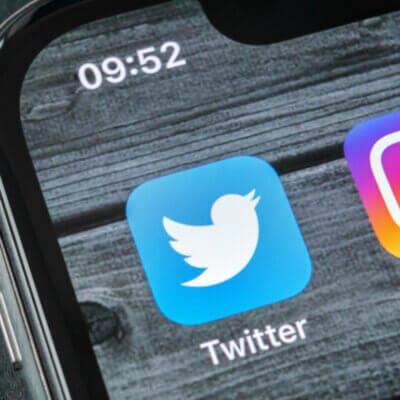 Icon der Twitterapp auf einem Smartphone