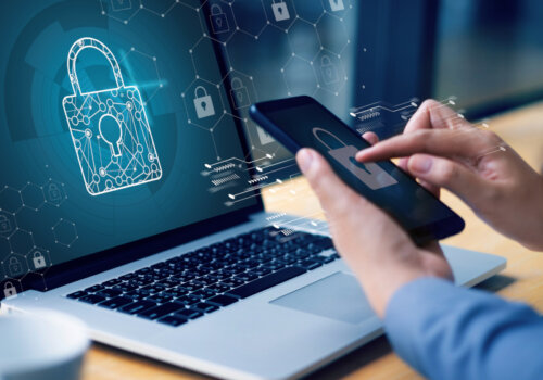 Beitragsbild Windows Defender oder Antivirenprogramme: CYBER SECURITY Unternehmenstechnologie Antivirus Alert Protection Sicherheit und Cybersicherheit Firewall Cybersicherheit und Informationstechnologie