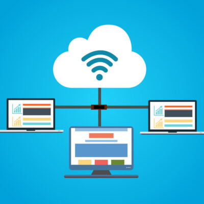Illustration von mehreren Rechnern, die per Wifi mit einer Cloud verbunden sind.
