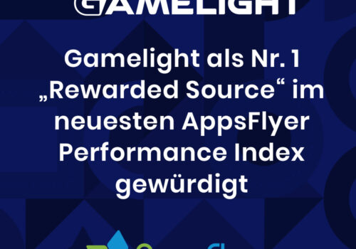 Grafik mit blauem Hintergrund. Oben steht das Logo von Gamelight. Darunter die Aussage „Gamelight als Nr. 1 'Rewarded Source' im neuesten AppsFlyer Performance Index gewürdigt“. Unten befindet sich das Logo von AppsFlyer.